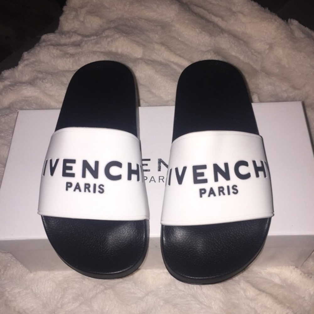 Slippers